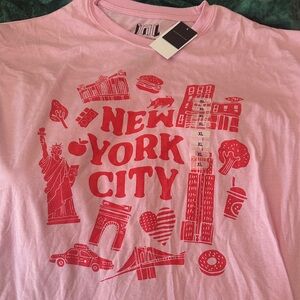 Mi Pink Graphic T-Shirt